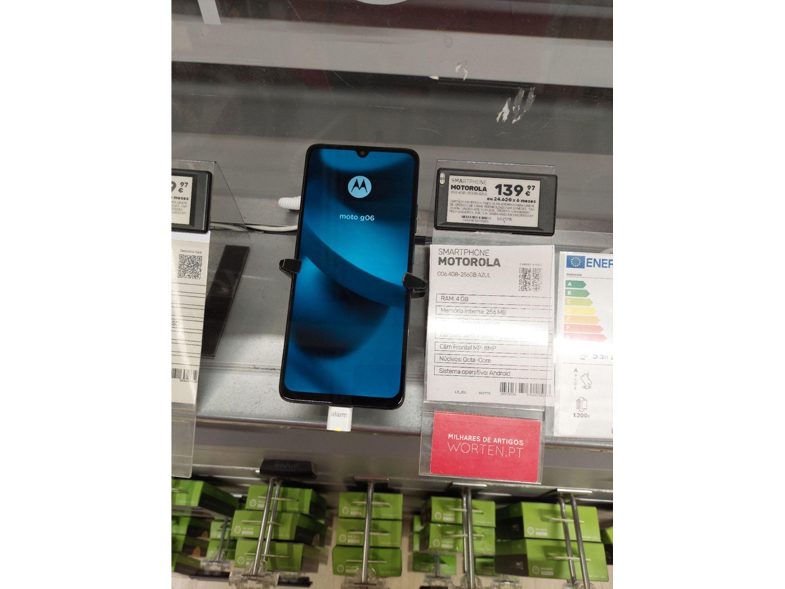 Smartphone MOTOROLA Moto G06 (Outlet Caixa Aberta - 6.88” - 4 GB - 256 MB - Tapestry)