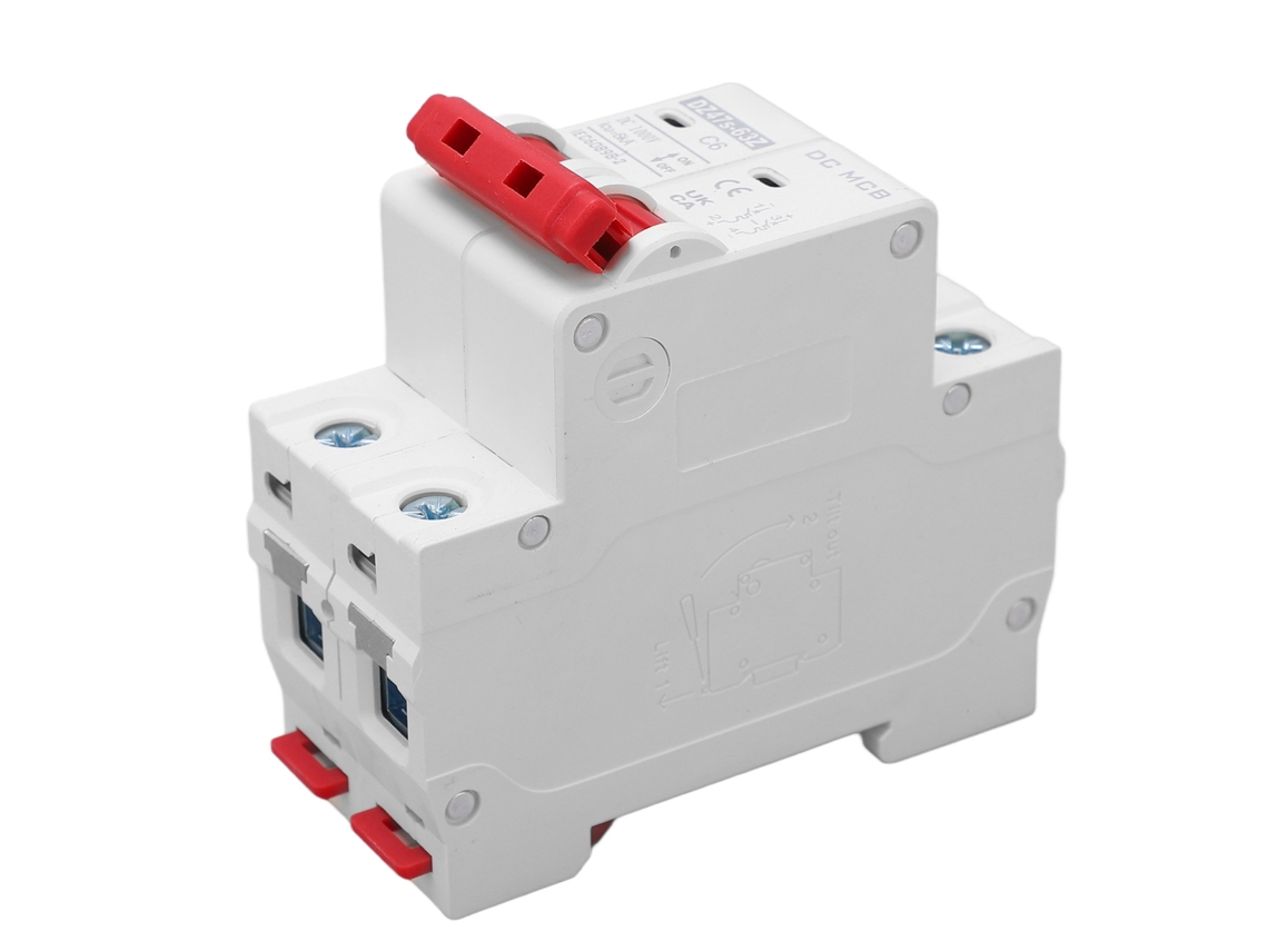 Disjuntor CC bipolar 1000V 6A miniatura para instalação em trilho DIN FV