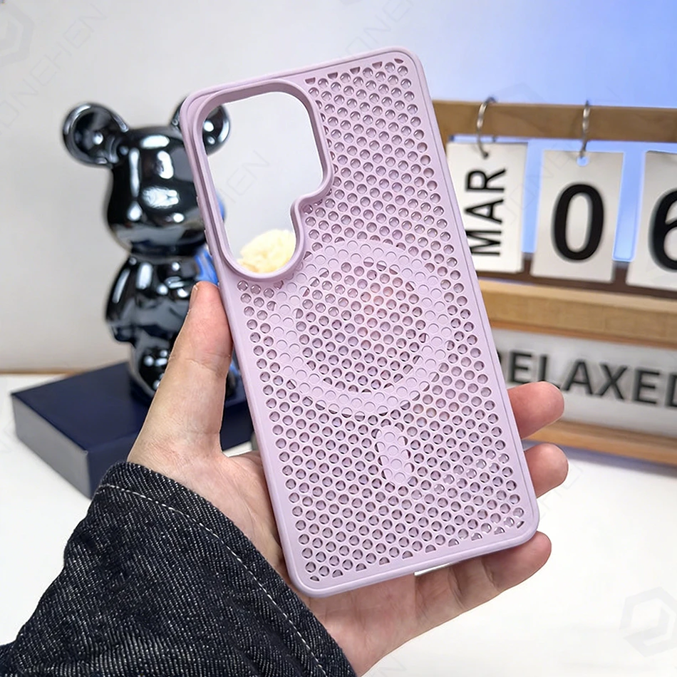 Capa Magnética Para Celular (roxa Clara Para Galaxy S22 Plus) Com Estrutura De Dissipação De Calor Em Formato De Colmeia.