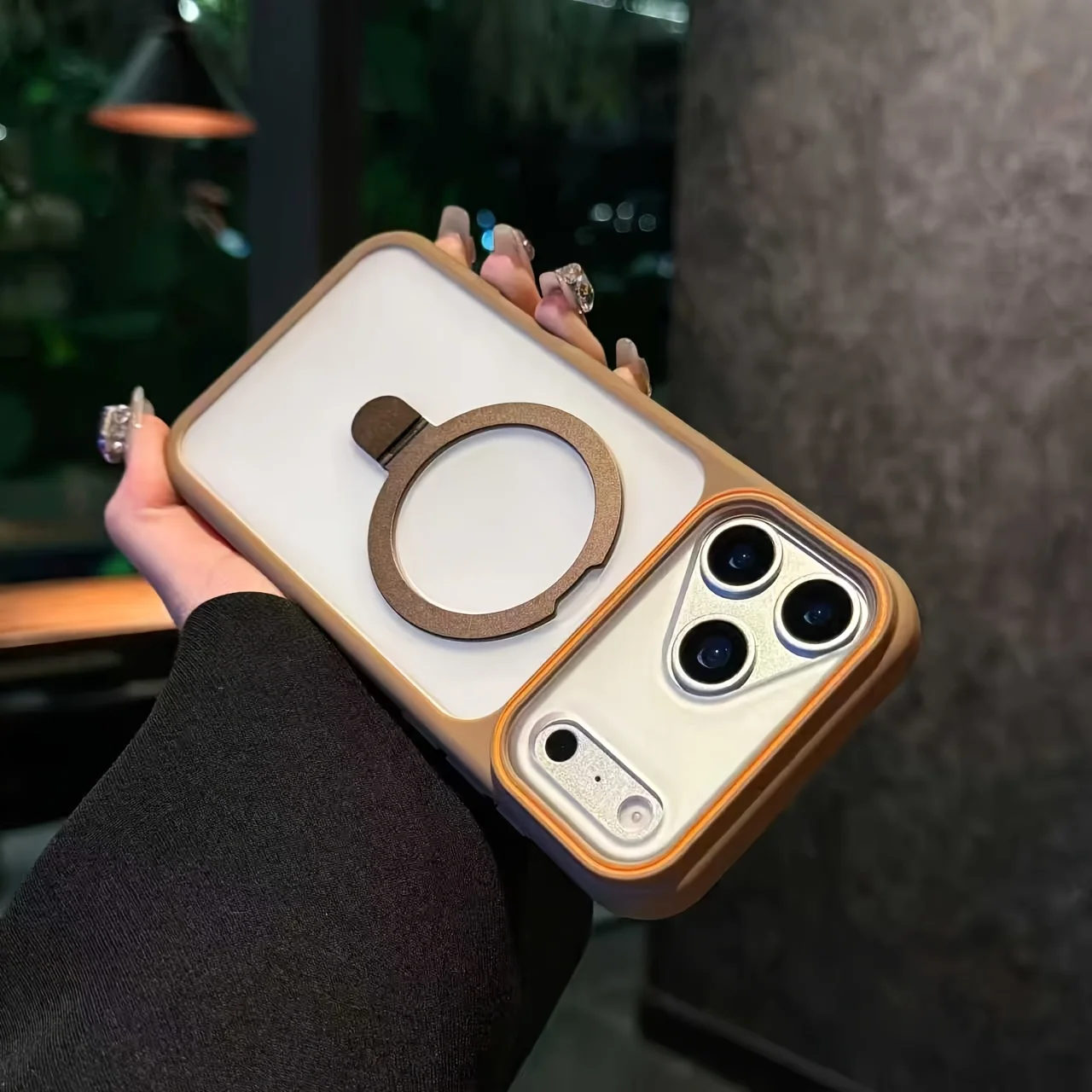 Capa Magsafe Para Iphone 16 Plus (marrom) Com Suporte Magnético Translúcido.
