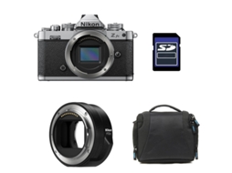 Câmera NIKON Z FC com bolsa, cartão SD de 8 GB e adaptador FTZ II (somente o corpo da câmera)