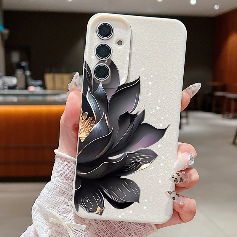 Capa Para Celular Galaxy S24 Fe Em Tpu Preto Com Rosa E Lótus (cor Off-white)