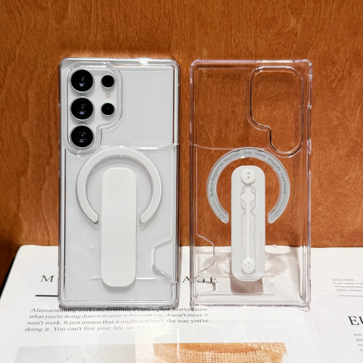 Capa Magnética Para Celular (galaxy S26 Plus Branco) Com Suporte E Design À Prova De Choque Com Cobertura Total.