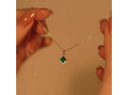 Colar em Prata de Lei 925 com Zircônias Quadradas em Tom Esmeralda: Estilo Vintage, Luxuoso, Requintado, Sofisticado e Versátil. MDUG