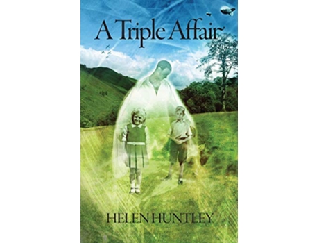 Livro A Triple Affair de Helen Huntley (Inglês)