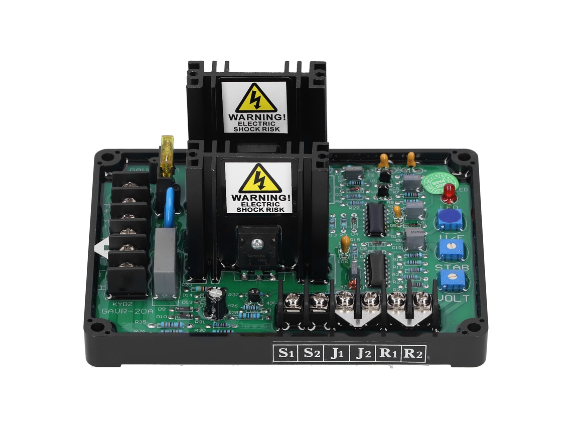 Controlador de Carga Solar PWM YURU com display LCD e USB