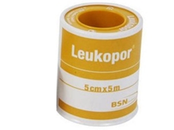 Curativo Em Rolo Leukopor Hipoalergênico Tecido Não Tecido Branco 5x500 Cm Leukopor