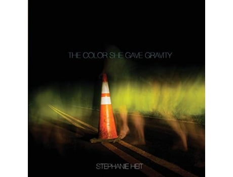 Livro The Color She Gave Gravity de Stephanie Heit (Inglês)