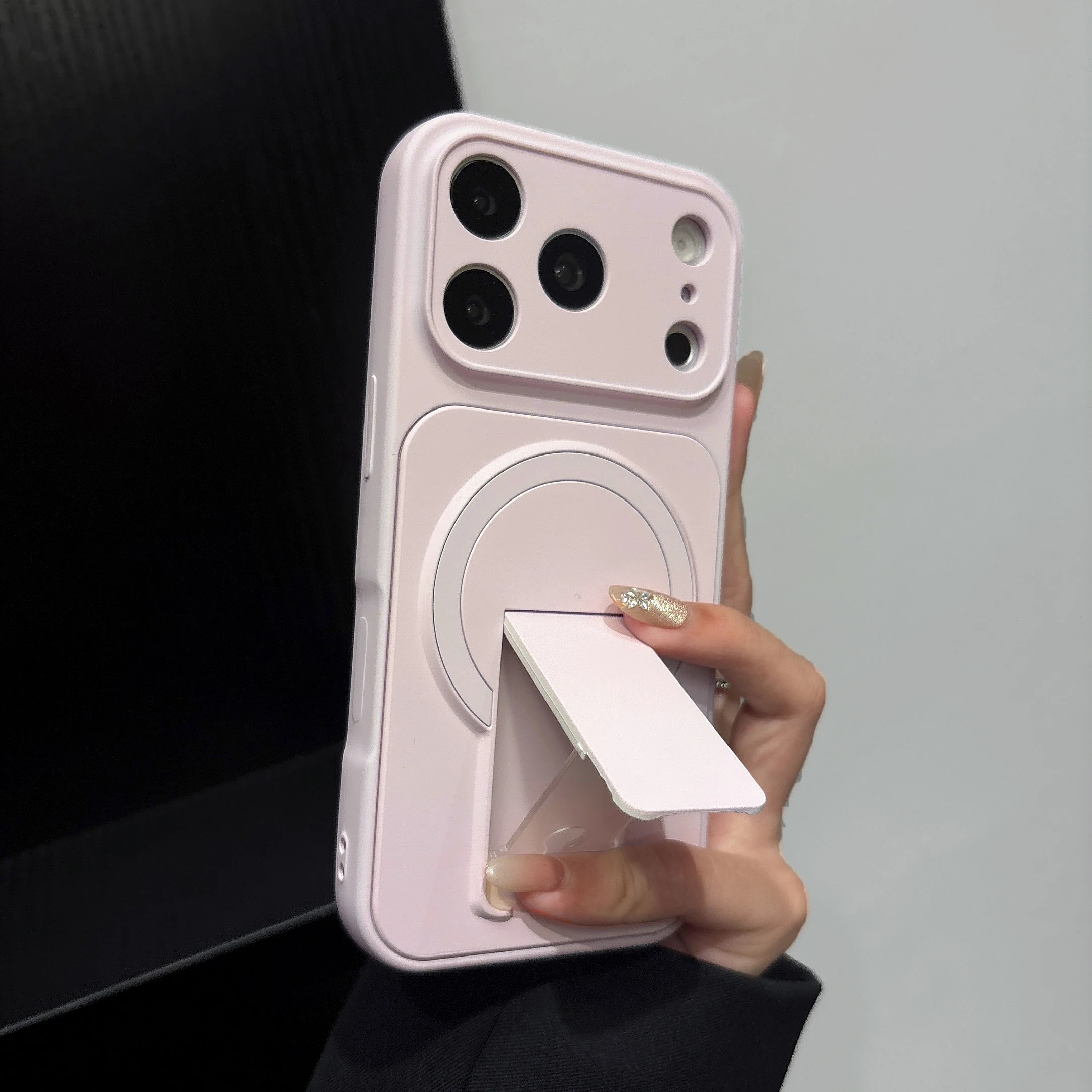 Capa Protetora De Silicone Macio Com Suporte Flip, Resistente A Impactos E Carregamento Magnético (iphone 12).