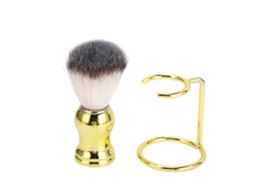 Pincel de barbear 2026 com suporte, ferramenta ideal para cuidados pessoais masculinos com design ergonômico e cerdas sintéticas finas.