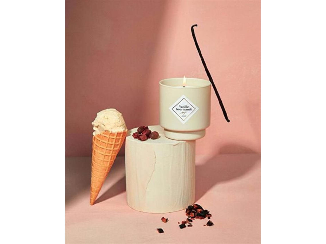 Vela Perfumada 36h Com Pulseira Prata Les Surprenantes Gourmet Baunilha 320290 My Jolie Candle