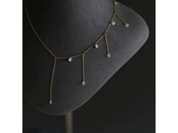 Colar Starlight em Prata de Lei 925, com Toque Sofisticado e Belo Detalhe de Pingente Estrelado com Pedra Preciosa. MDUG