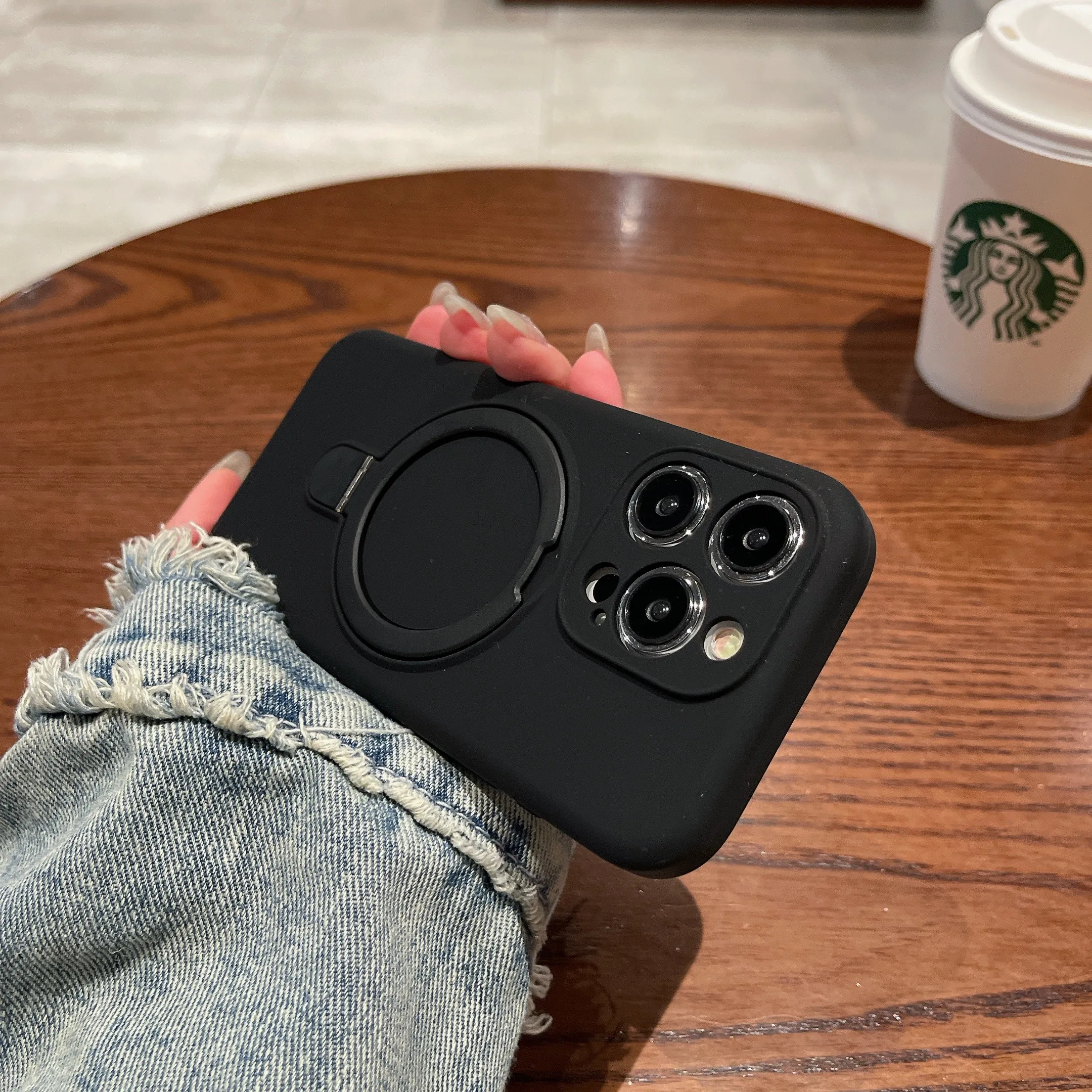 Capa De Celular Com Suporte Magnético Em Silicone Líquido (preta Para Iphone 15 Plus)