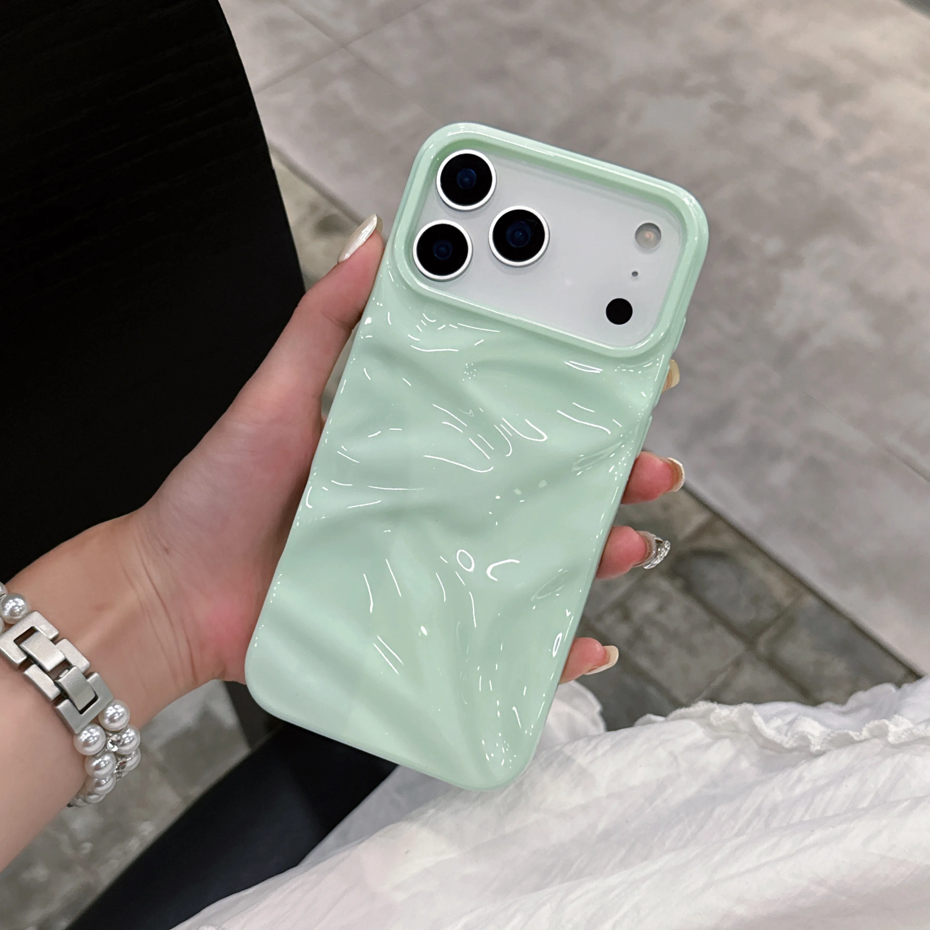 Capa Para Celular (iphone 12 Pro Verde) Com Padrão Ondulado, Lisa E Macia, Resistente A Impactos.