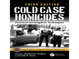 Livro Cold Case Homicides de Taylor Francis Ltd (Inglês)