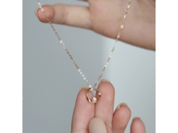 Pingente Möbius em Prata de Lei S925 , Elegante e Versátil, com Design Minimalista, Sofisticado e de Alta Qualidade. MDUG (ouro Branco)
