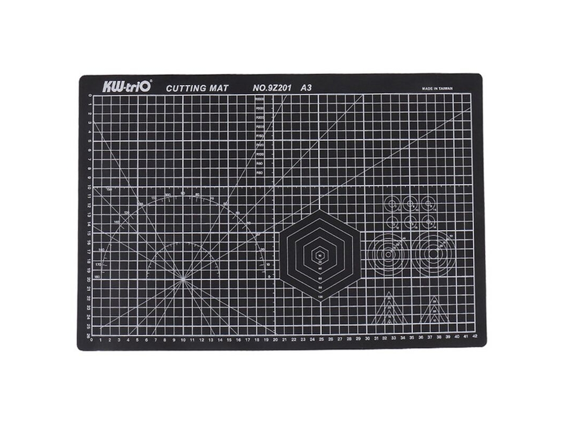 Base de Corte Dupla Face em Pvc A3 com Sistema de Autorregeneração, Ideal para Patchwork, Projetos Diy e Materiais de Escritório, Preta. AQUAFORGE