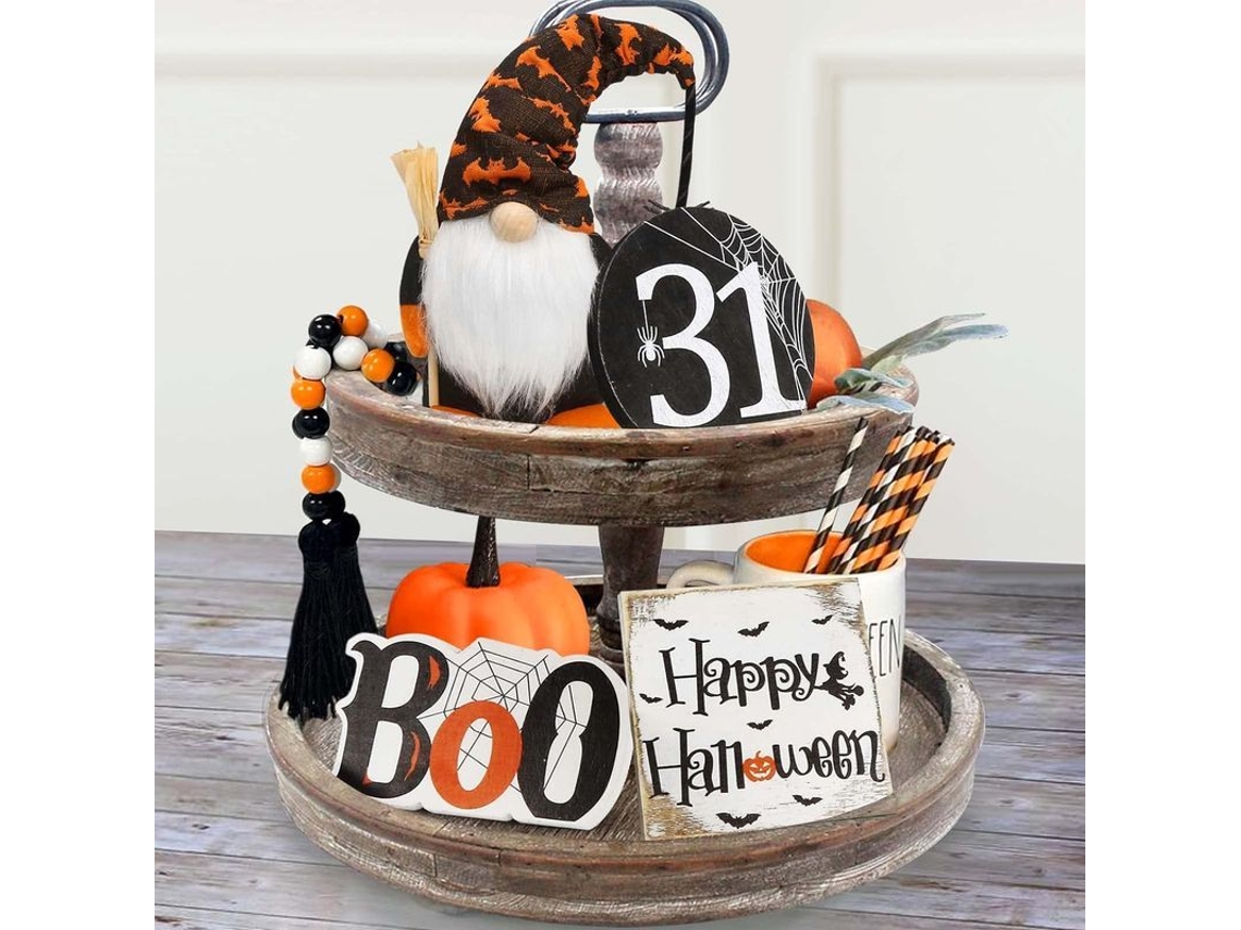 Decoração de Halloween com Placas de Madeira e Guirlandas Nova Line