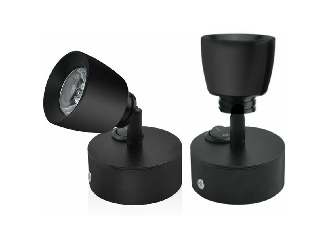 Luz de leitura interna para veículos recreativos com tecnologia de iluminação Triac e acabamento cromado BRILVIBERA.