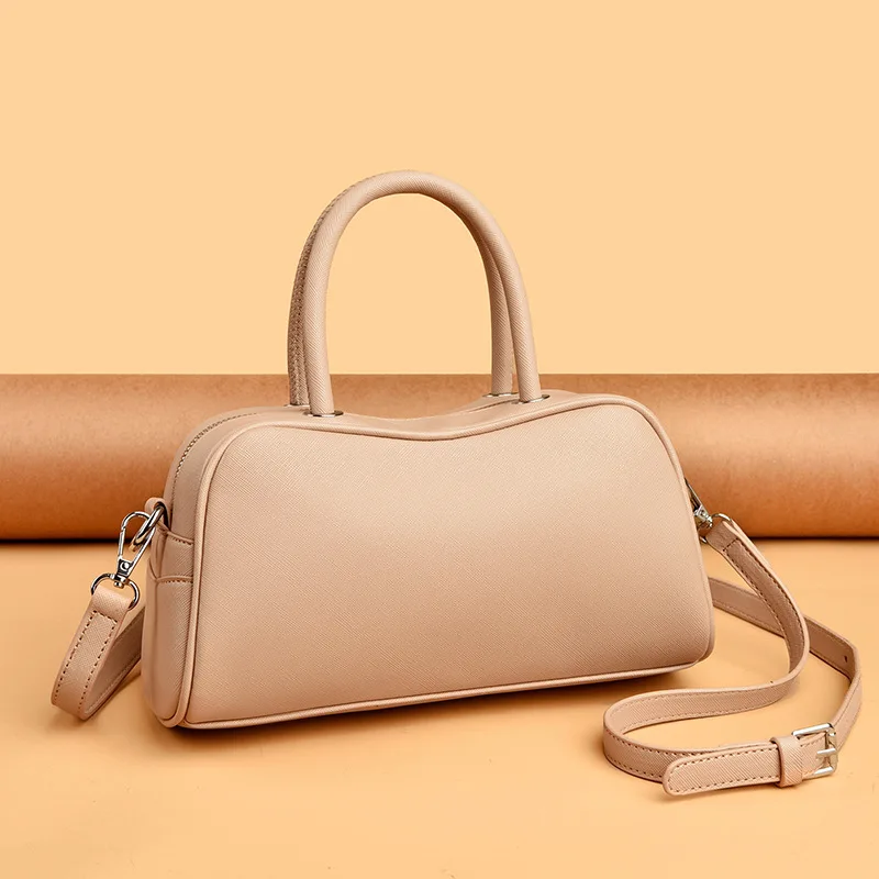Bolsa Feminina (cáqui), Em Couro Pu, Modelo Simples E Casual.