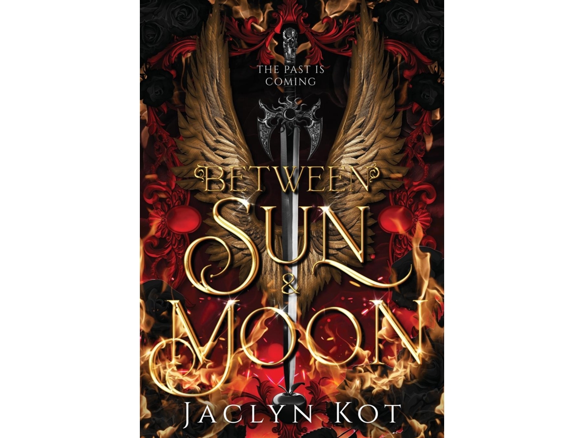 Livro Between Sun and Moon de Jaclyn Kot (Inglês - Capa Dura)