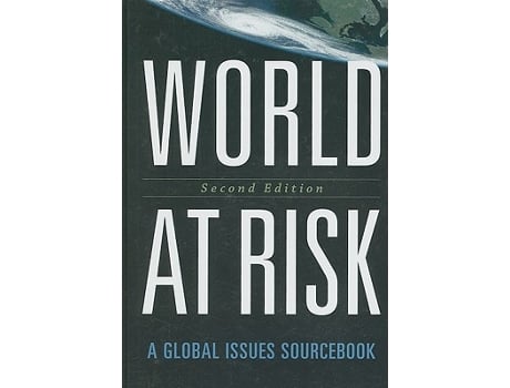 Livro World at Risk de CQ CQ Press (Inglês)