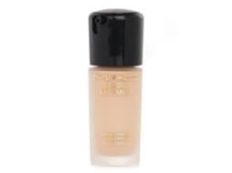 Studio Radiance Serum Powered Liquid Foundation Nc10 30ml/1oz Mac