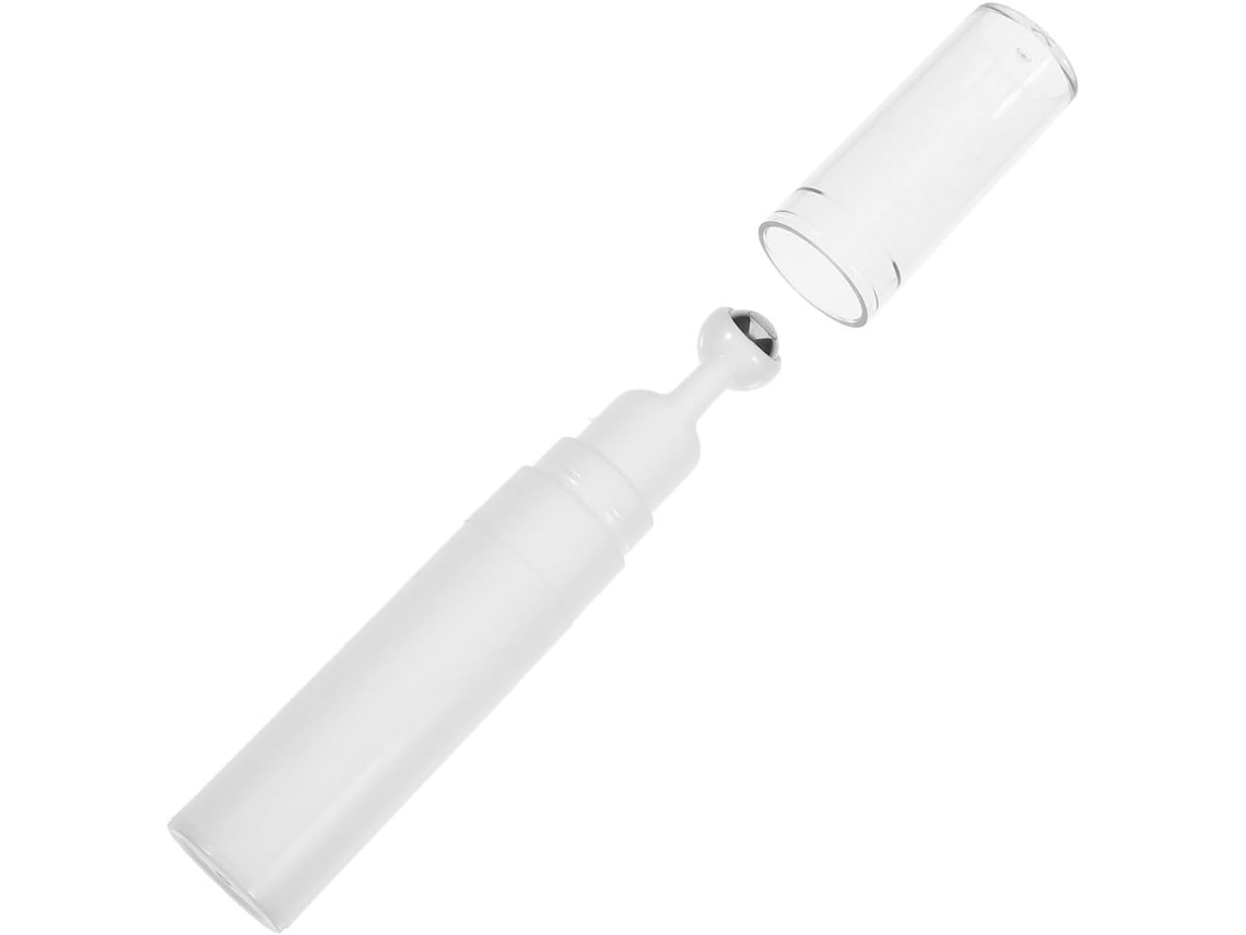 Frasco recarregável de sérum para olhos de 15ml em acrílico branco com aplicador roll-on.
