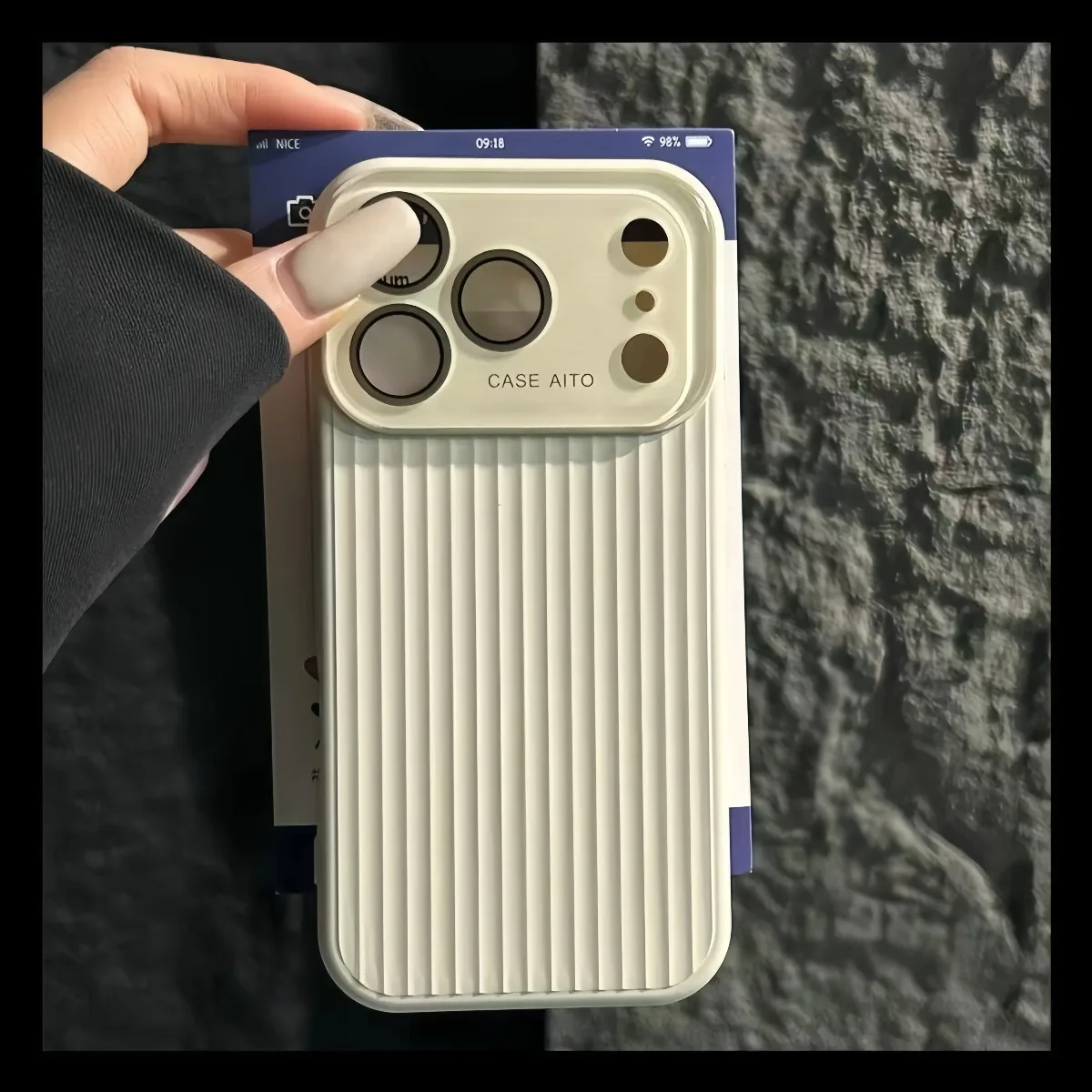 (bege, Iphone 15 Pro Max) Capa De Celular Em Silicone Líquido Corrugado Com Proteção Para A Lente E Absorção De Impacto.
