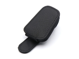 Clip magnético em couro genuíno para óculos no visor do carro. Segura óculos. Acessório interior para visor.