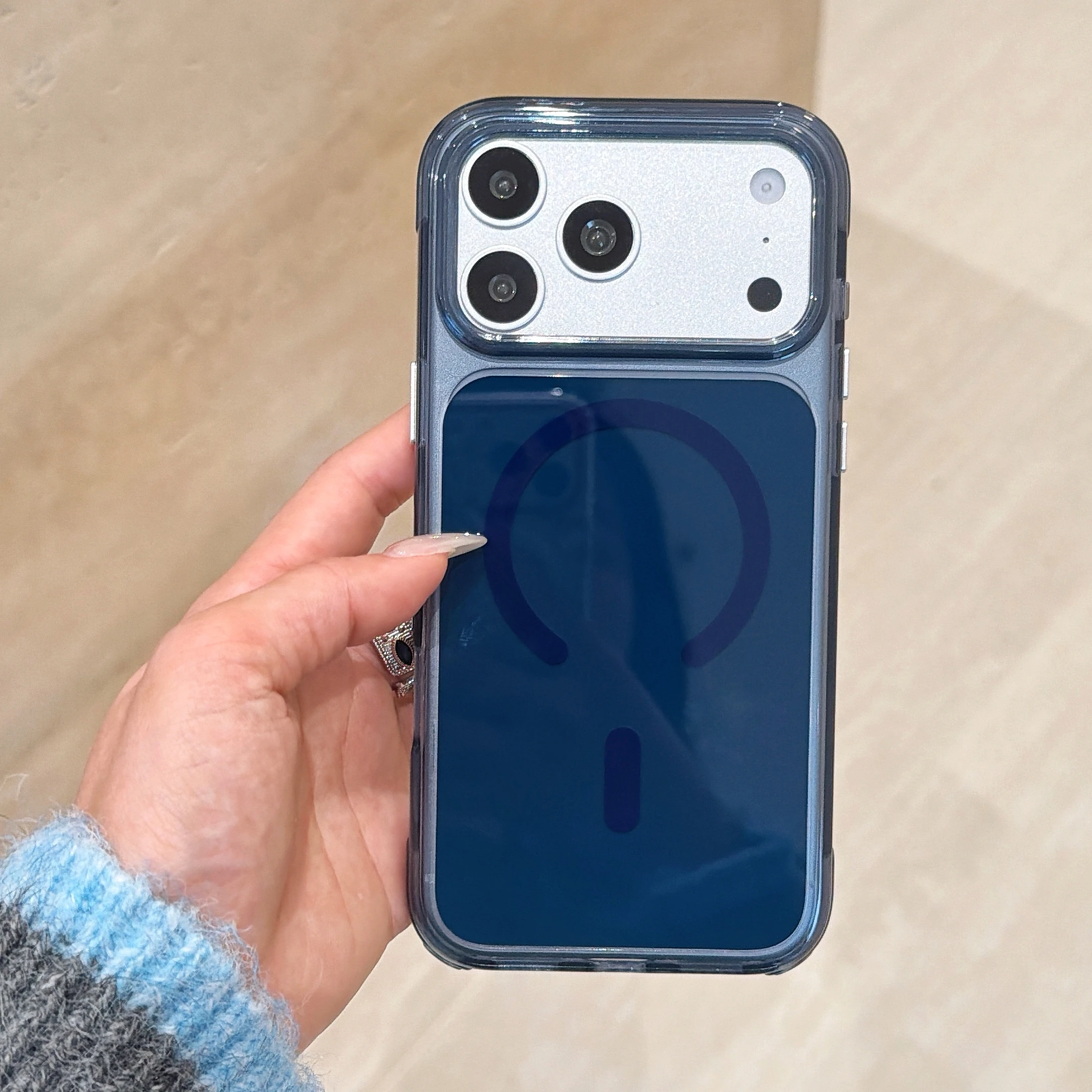 Capa Rígida (azul Para Iphone 16), Compatível Com Carregamento Sem Fio, Resistente A Impactos.