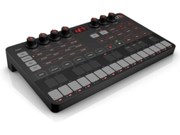 Sintetizador IK MULTIMEDIA Uno Synth (2 Entradas - 2 Saídas)