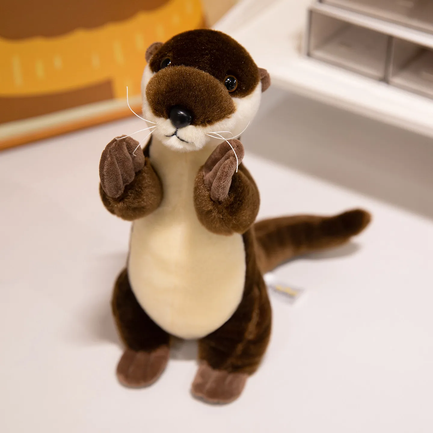 Brinquedo de Pelúcia de Lontra Realista de Desenho Animado Fofo MDUG (25 Cm)