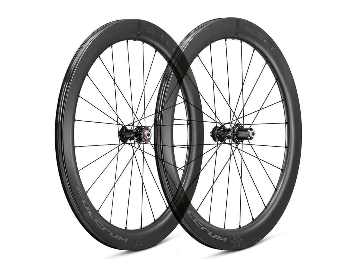 Par Rodas Estrada Wind 57 Db 2Wf C23 Disc Tubeless Prateado 12 X 100 / 12 X 142 Mm / Campagnolofulcrum