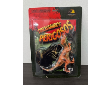 Livro Dinossauros Perigosos De Geovana Muniz (português Do Brasil)
