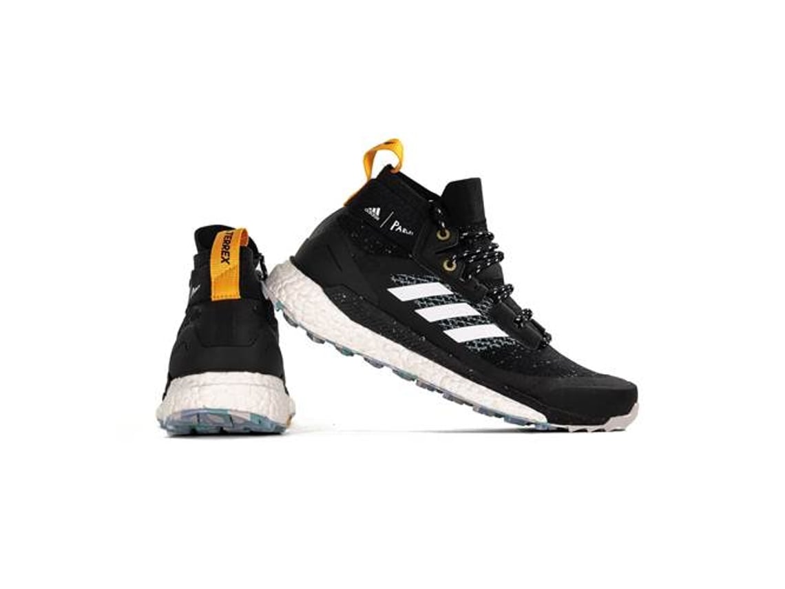 Bota feminina best sale adidas