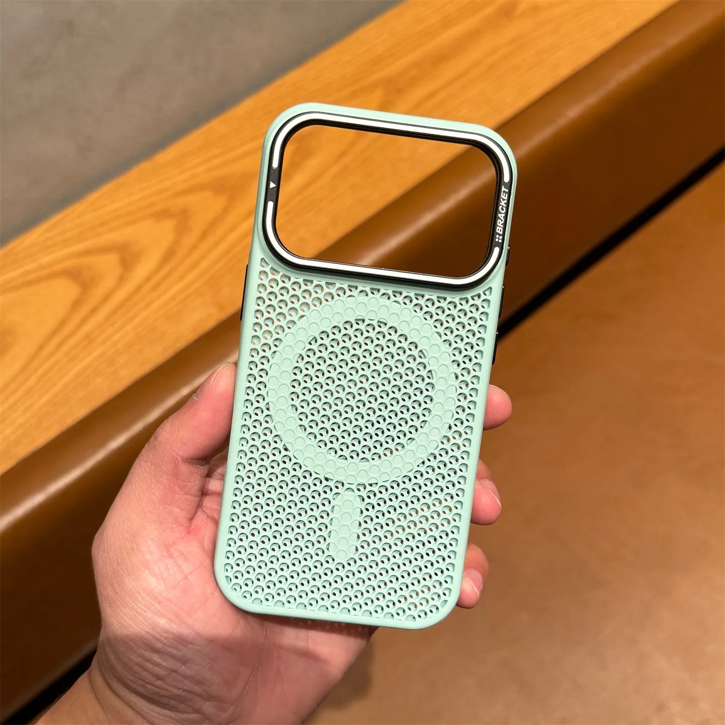 Capa Para Celular Com Suporte Para Lente (verde Para Iphone 14 Pro), Resistente A Impactos E Com Dissipação De Calor.