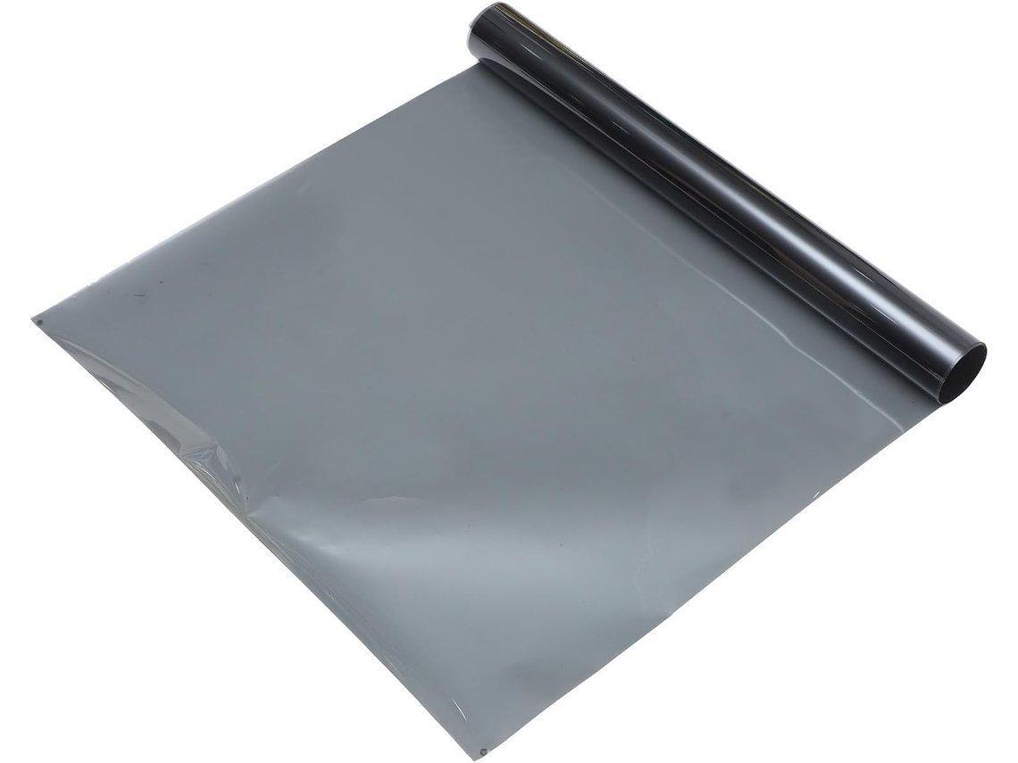 Película térmica de PVC para portas de automóveis, ideal para proteção e isolamento térmico.