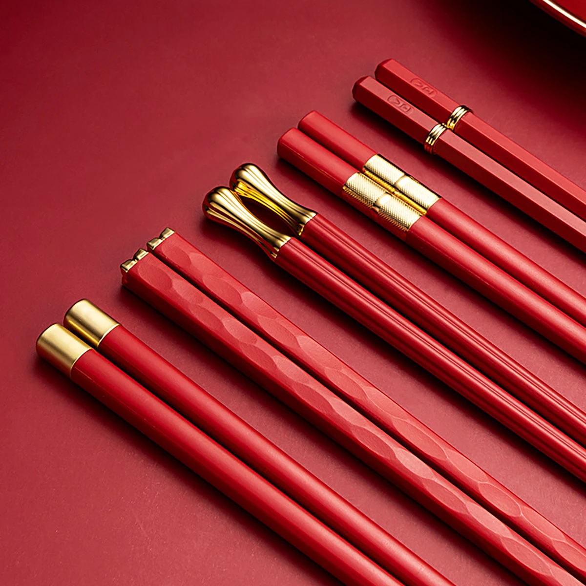 (vermelho E Dourado) Conjunto De 5 Pares De Facas Reutilizáveis Estilo Japonês, Feitas De Metal, Adequadas Para Uso Em Cozinhas Chinesas E Coreanas.