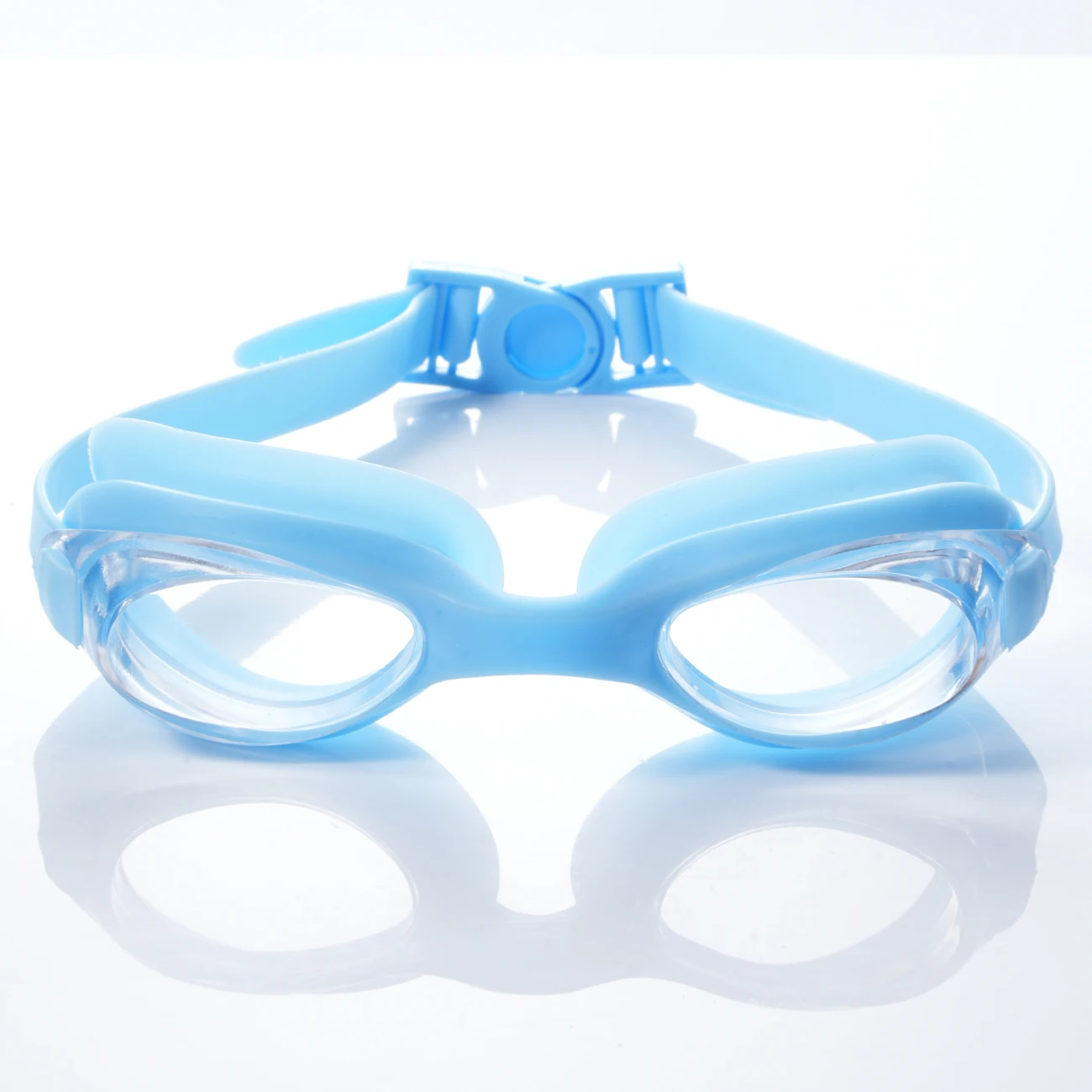 Um Par De Óculos De Natação Novos, Com Lentes Antiembaçantes, Adequados Para Uso Interno E Externo, À Prova De Vazamentos.