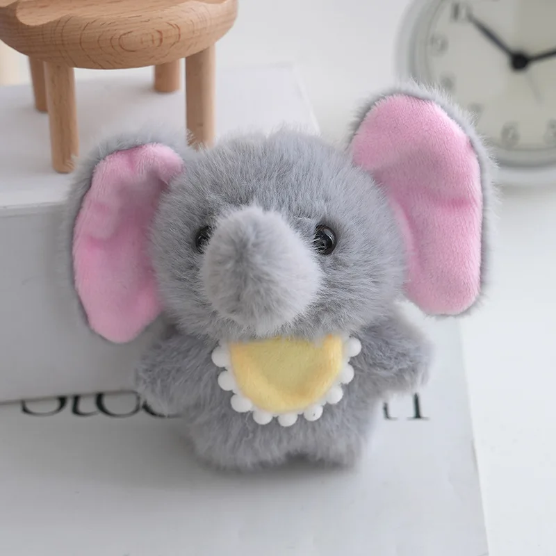 Lindo Chaveiro de Pelúcia com Pingente de Elefante e Cachecol MDUG (cinza)