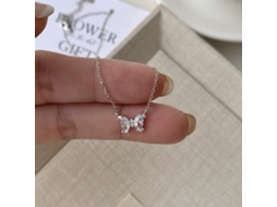 Colar Borboleta com Diamantes Translúcidos em Ouro Branco e Prata de Lei S925, Exalando Luxo e Sofisticação Discretos, com um Estilo Minimalista. MDUG