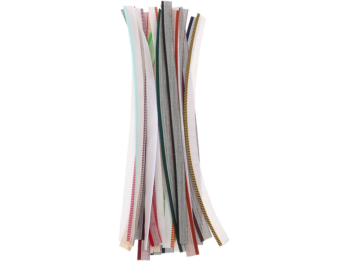 Kit com 48 fios de algodão para enfiar, ideal para projetos escolares, reparos e decoração de livros.