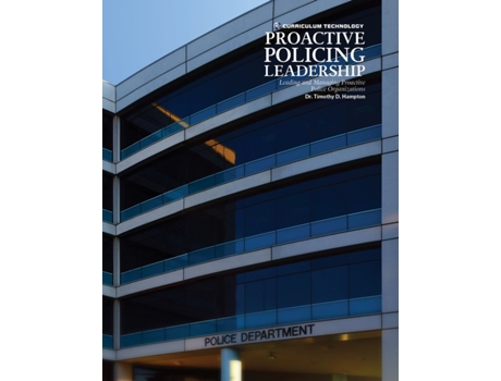 Livro Proactive Policing Leadership de Timothy D Hampton (Inglês)