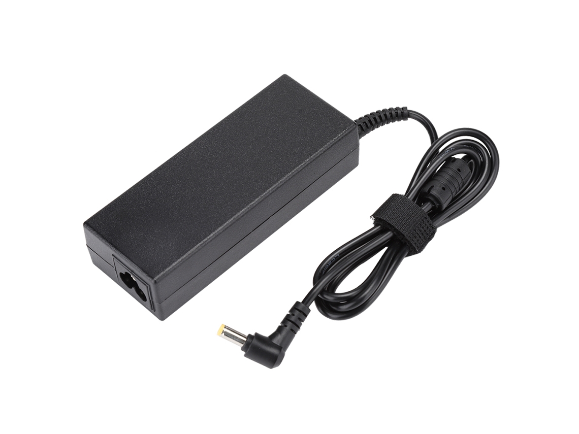 Adaptador De Energia (para Laptops Ibm Thinkpad, Compatível Com Os Modelos T40/t41/t30/t20)