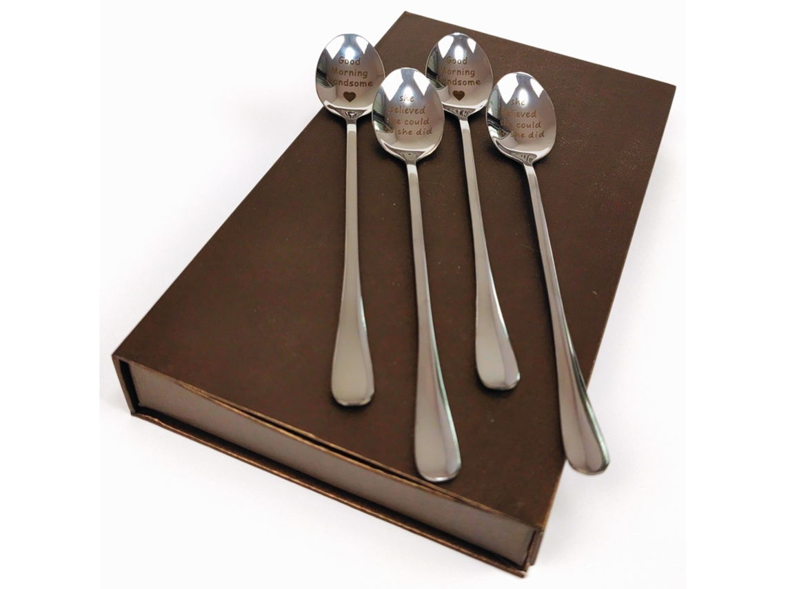 4 Peças Conjunto De Colheres Em Aço Inoxidável Gravado Com Inscrição De Casal Para Recordar Bonitos Momentos 19cm Com Bonita Caixa Magnética Sc3