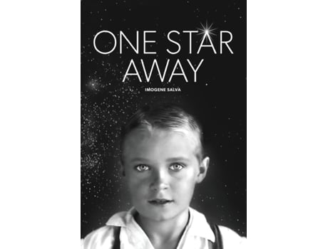 Livro One Star Away Imogene Salva (Inglês)