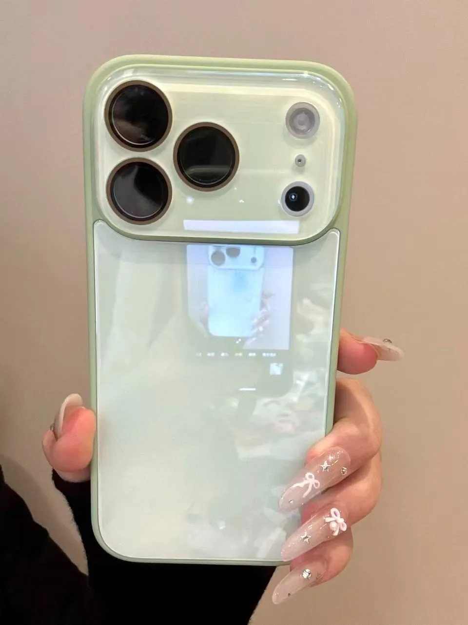 Capa De Câmera Em Vidro Temperado (verde Para Iphone 14 Pro) Com Moldura Resistente A Impactos.