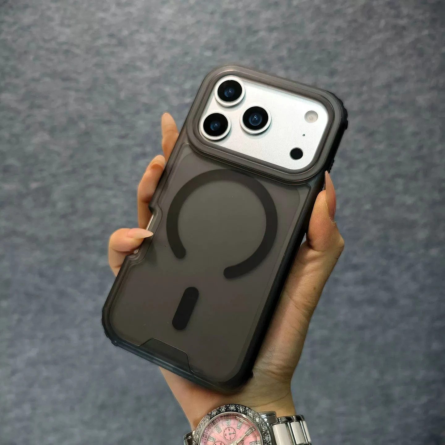Capa Fosca Magnética À Prova De Choque E Antiderrapante Para Iphone 13 Pro (preta).