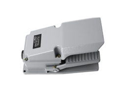 Interruptor De Pedal Auto-reset Com Capa De Proteção Contato Prata 1nc 1no Para Máquinas Ferramenta